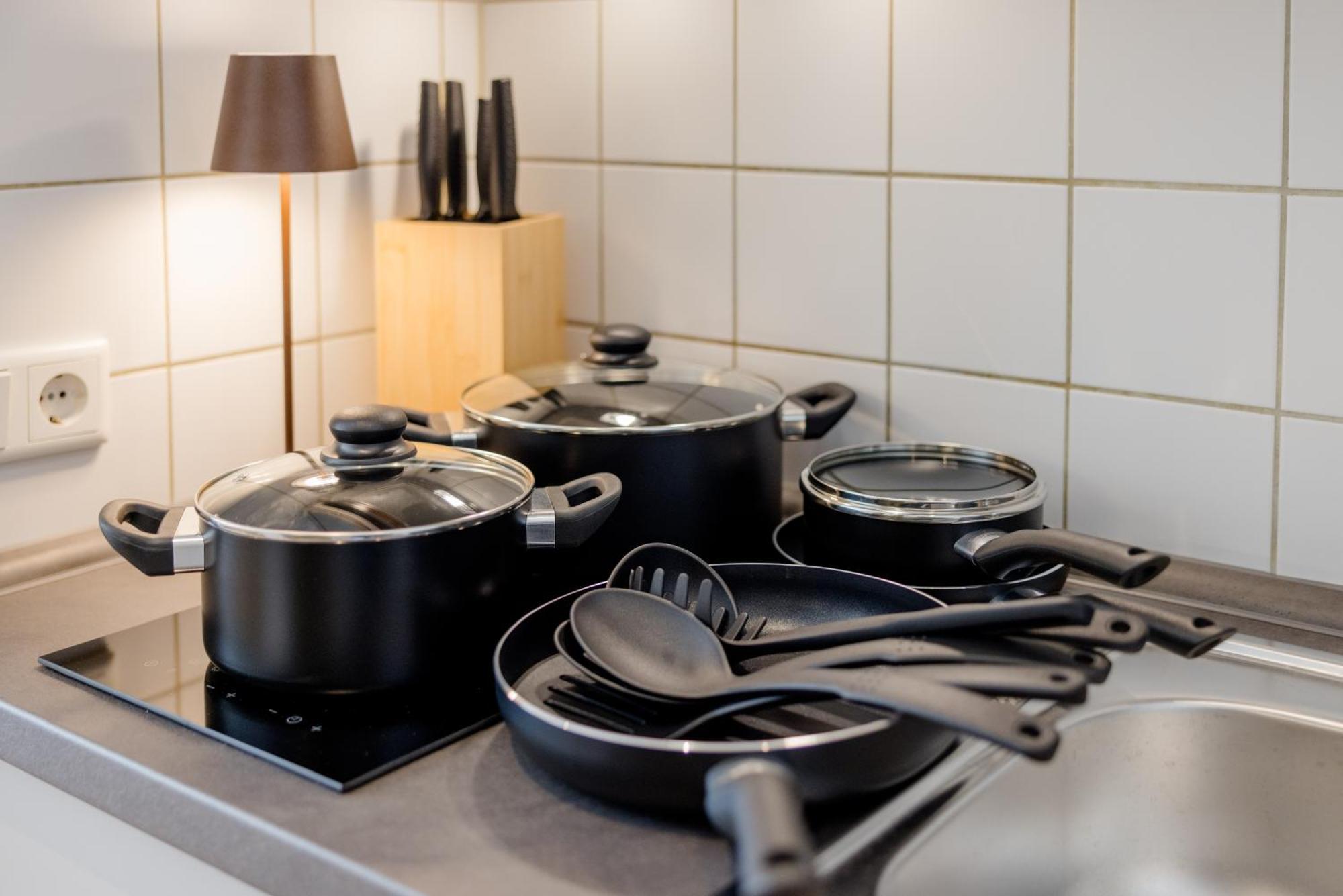 Lumen Homes - Altstadt-Studio Direkt Im Zentrum, Kueche, Netflix, Oeffentlicher Parkplatz Ums Eck Інґольштадт Екстер'єр фото