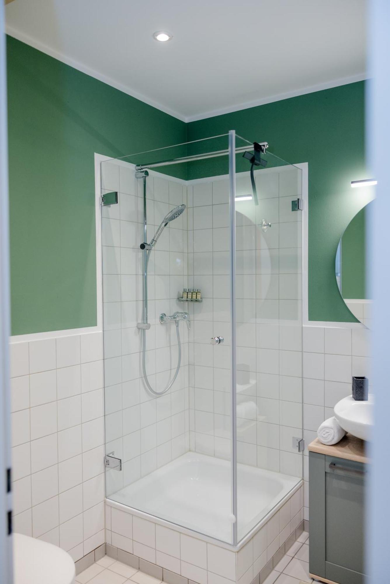 Lumen Homes - Altstadt-Studio Direkt Im Zentrum, Kueche, Netflix, Oeffentlicher Parkplatz Ums Eck Інґольштадт Екстер'єр фото
